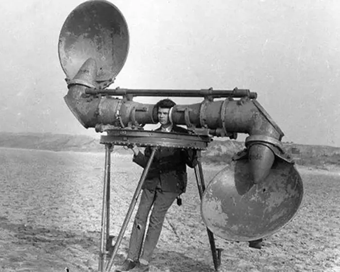 Radardan Önce Garip Akustik Yer Belirleme Cihazları İle Uçakların Yeri Belirleniyordu