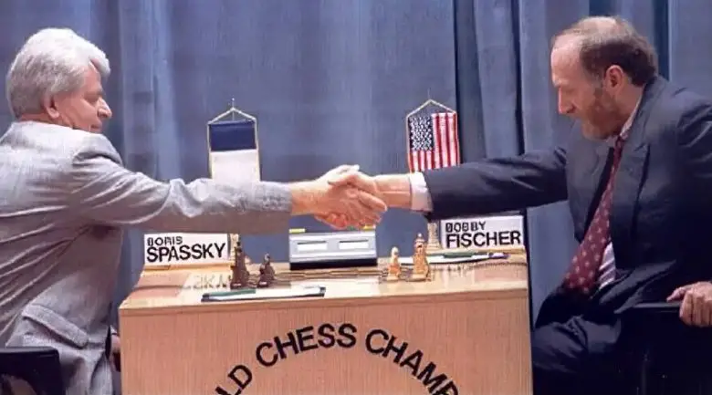 Bobby Fischer: Queen’s Gambit Dizisine İlham Veren Satranç Dahisi